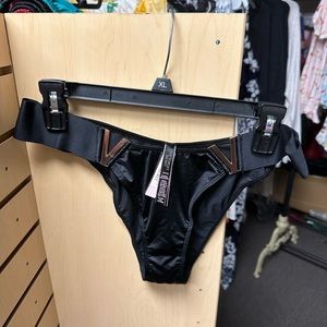 Victoria’s Secret thong size XL